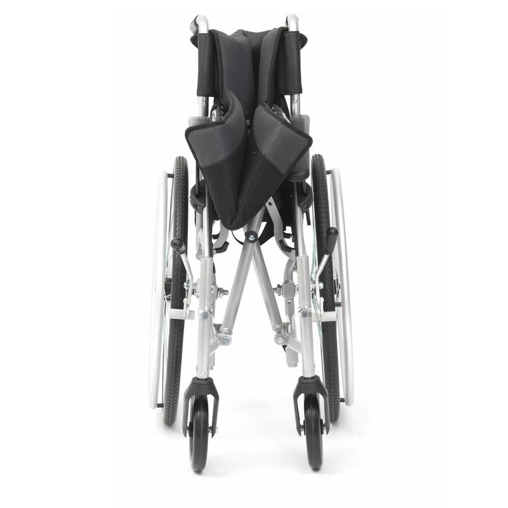 Drive\u0020Self\u0020Propelled\u0020Phantom\u0020Wheelchair